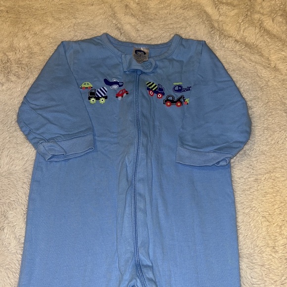 (3 for $10) gerber footie/ sleeper - Picture 2 of 4